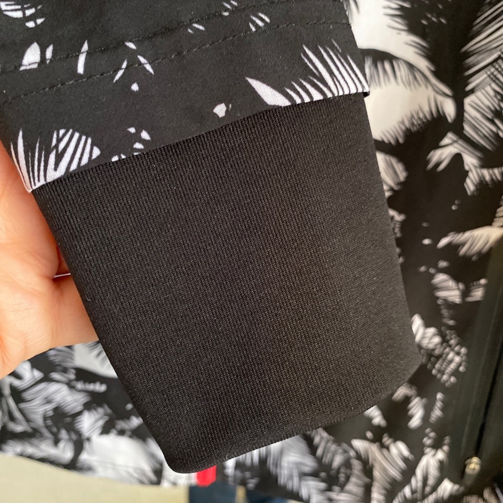 Fabletics Jacket. Size L - image 4